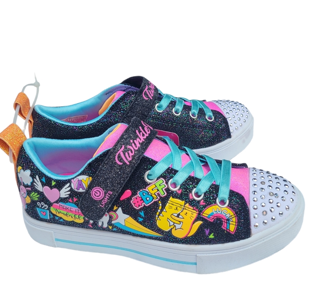 Skechers size 3 NWOT Twinkle toes light up‎ glitter print running shoes